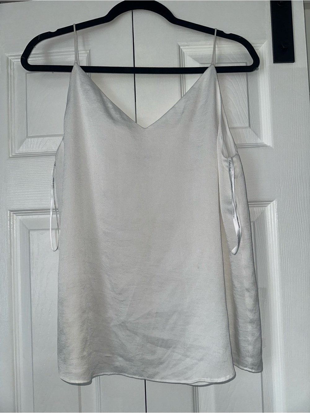 Calvin Klein White V-Neck Camisole Tank Top Women’s Medium